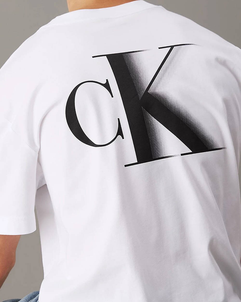 Calvin Klein t-shirt