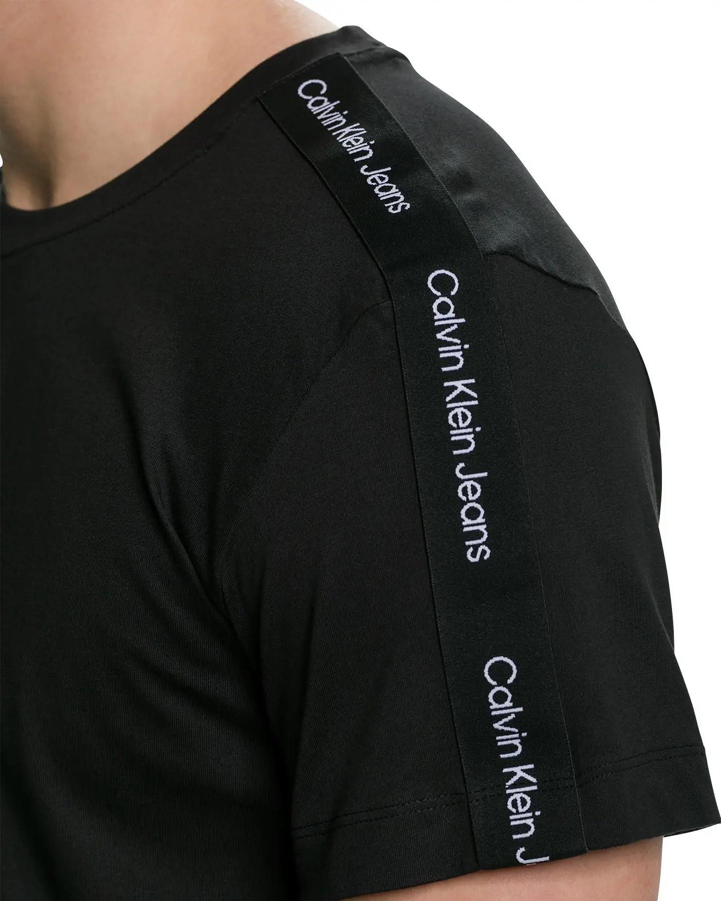 Calvin Klein t-shirt