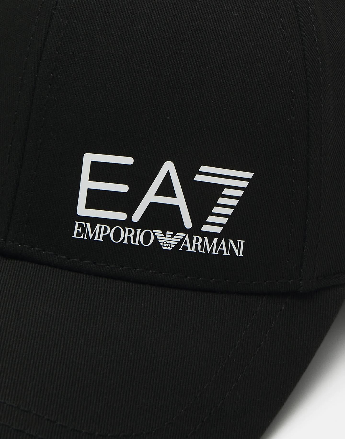 EA7 cap