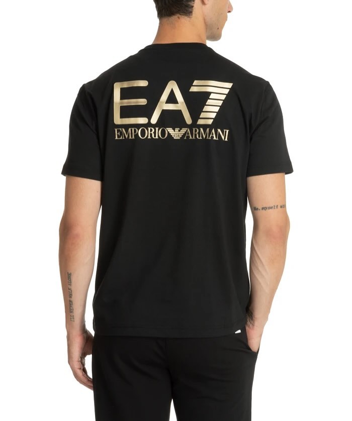 EA7 t-shirt