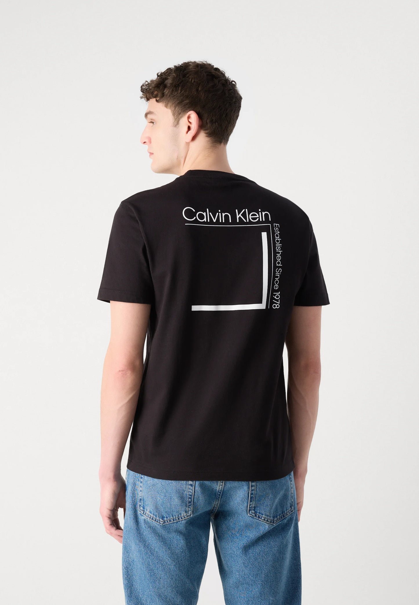 Calvin Klein t-shirt