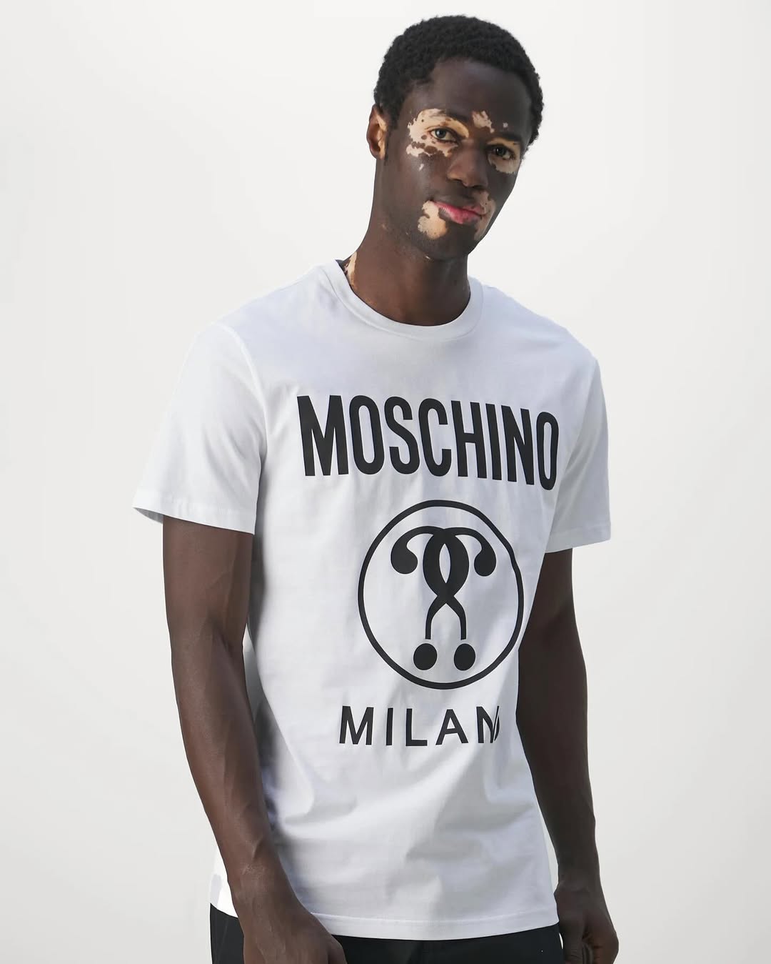 Moschino t-shirt