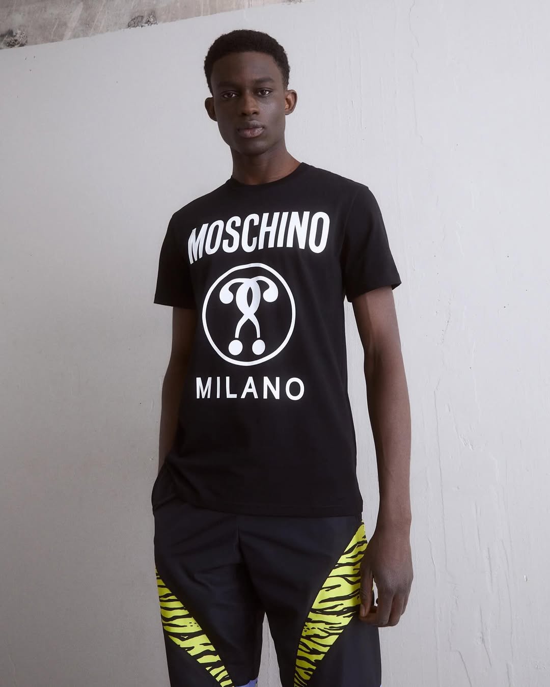 Moschino t-shirt