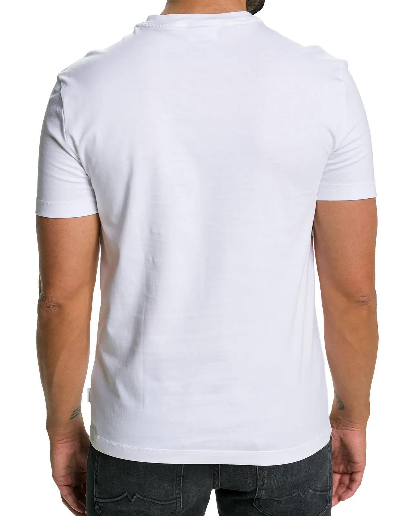 Calvin Klein t-shirt