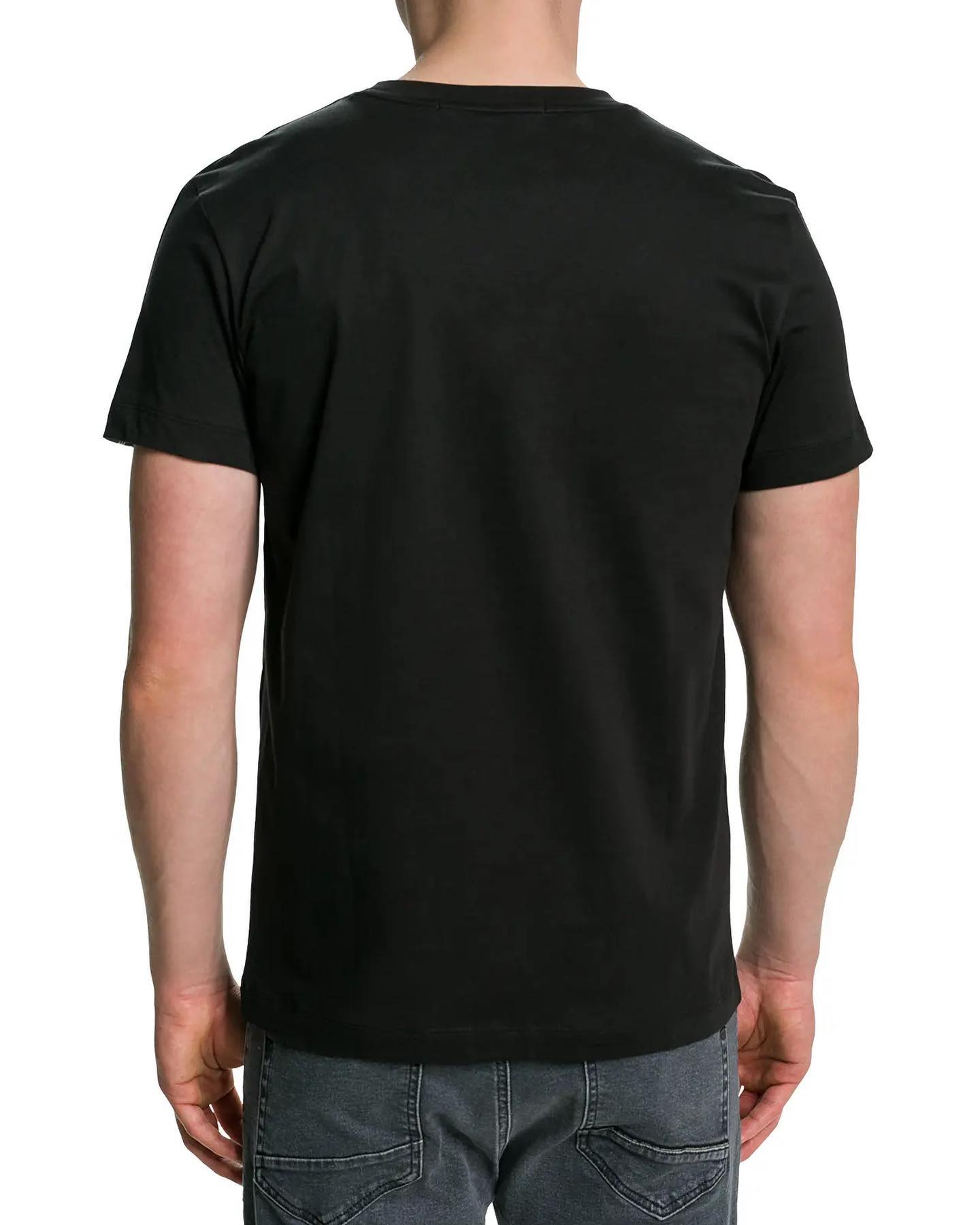 Calvin Klein t-shirt