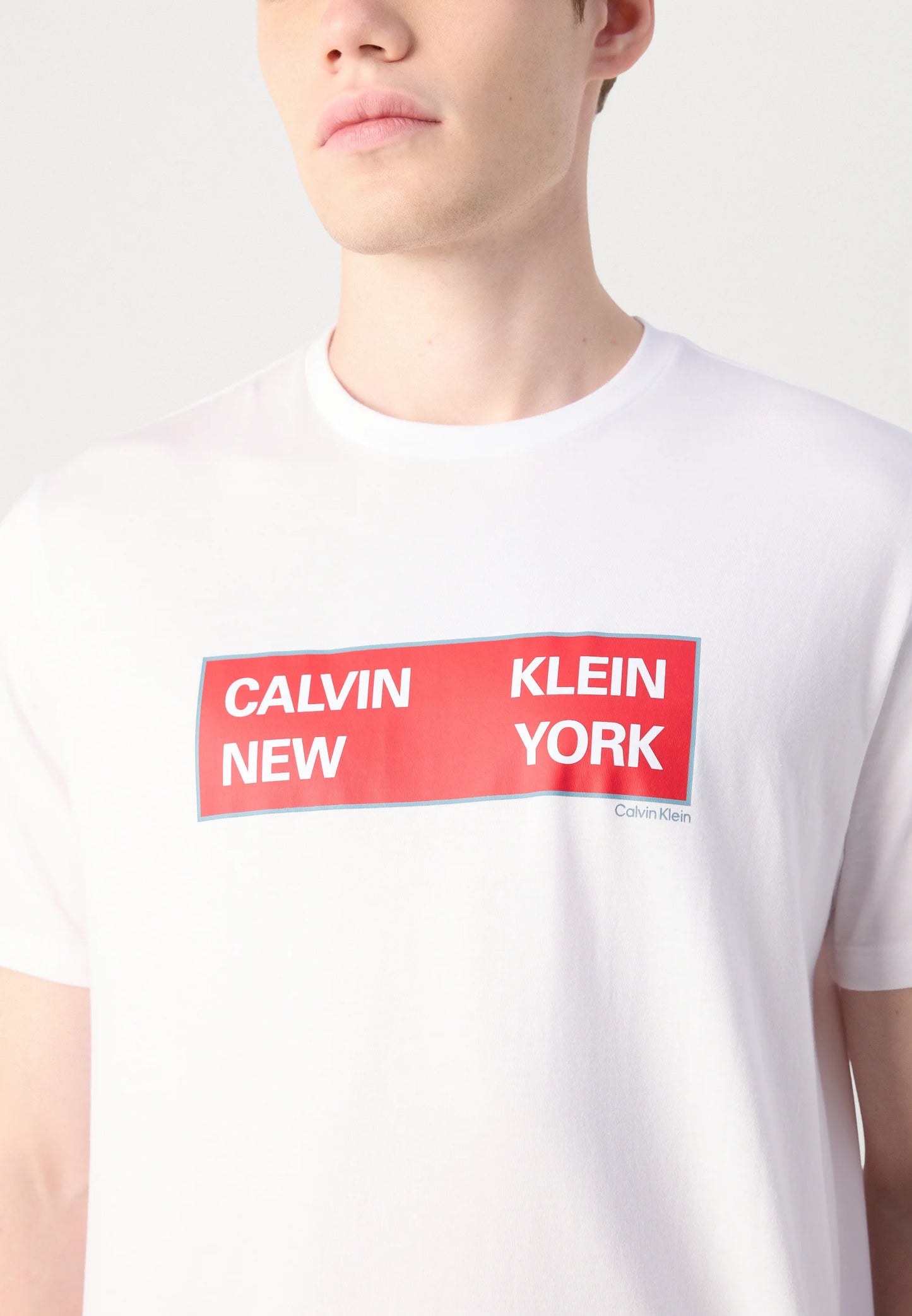 Calvin Klein t-shirt